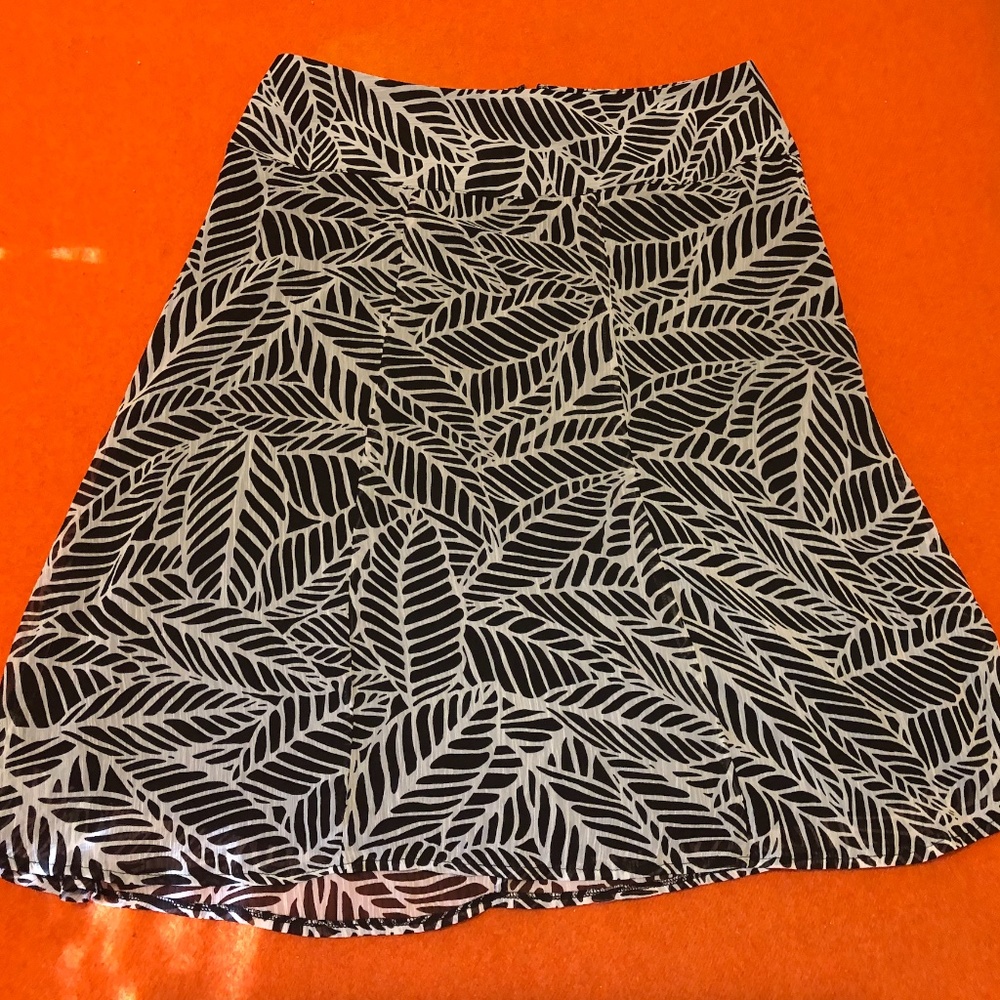 Vintage Reitmans navy blue and white A line skirt EUC